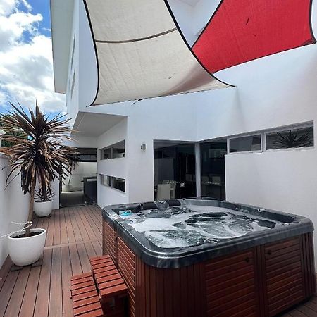 Ultra Stylish Fremantle Area Villa Luaran gambar